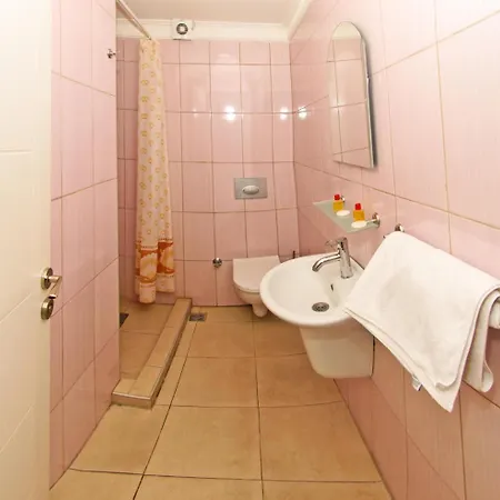 Akdeniz Hotel Istambul